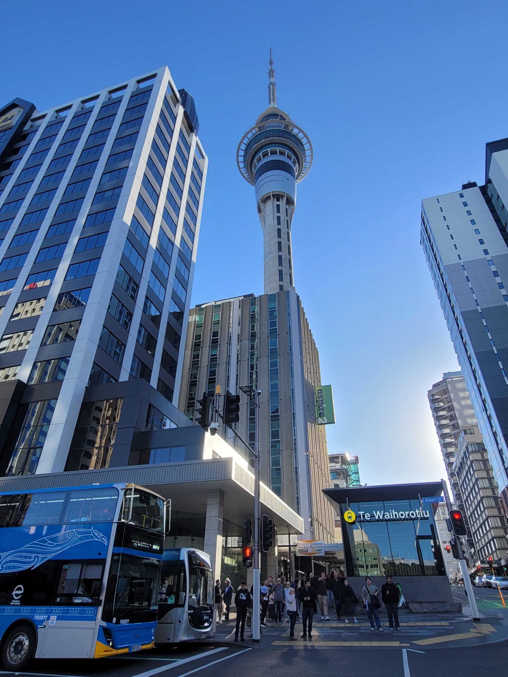 akl-cbd- Te Waihorotiu Station